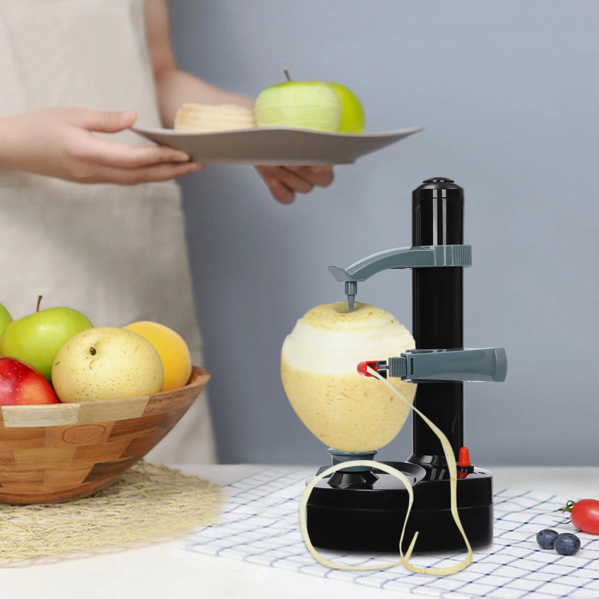Electric Multi-function Veggie Peeler with Auto Rotating Tool - Figgostyle