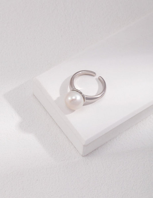 pearl ring - Figgostyle