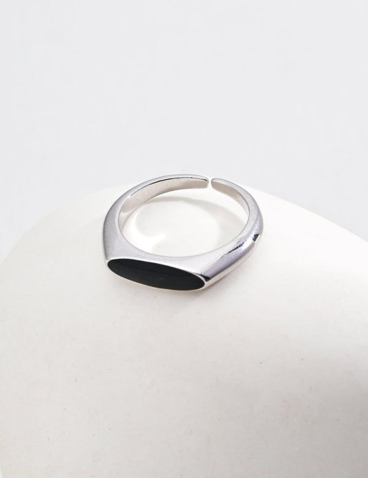 S925 Sterling Silver Simple Black Droplet Glaze Ring - Figgostyle