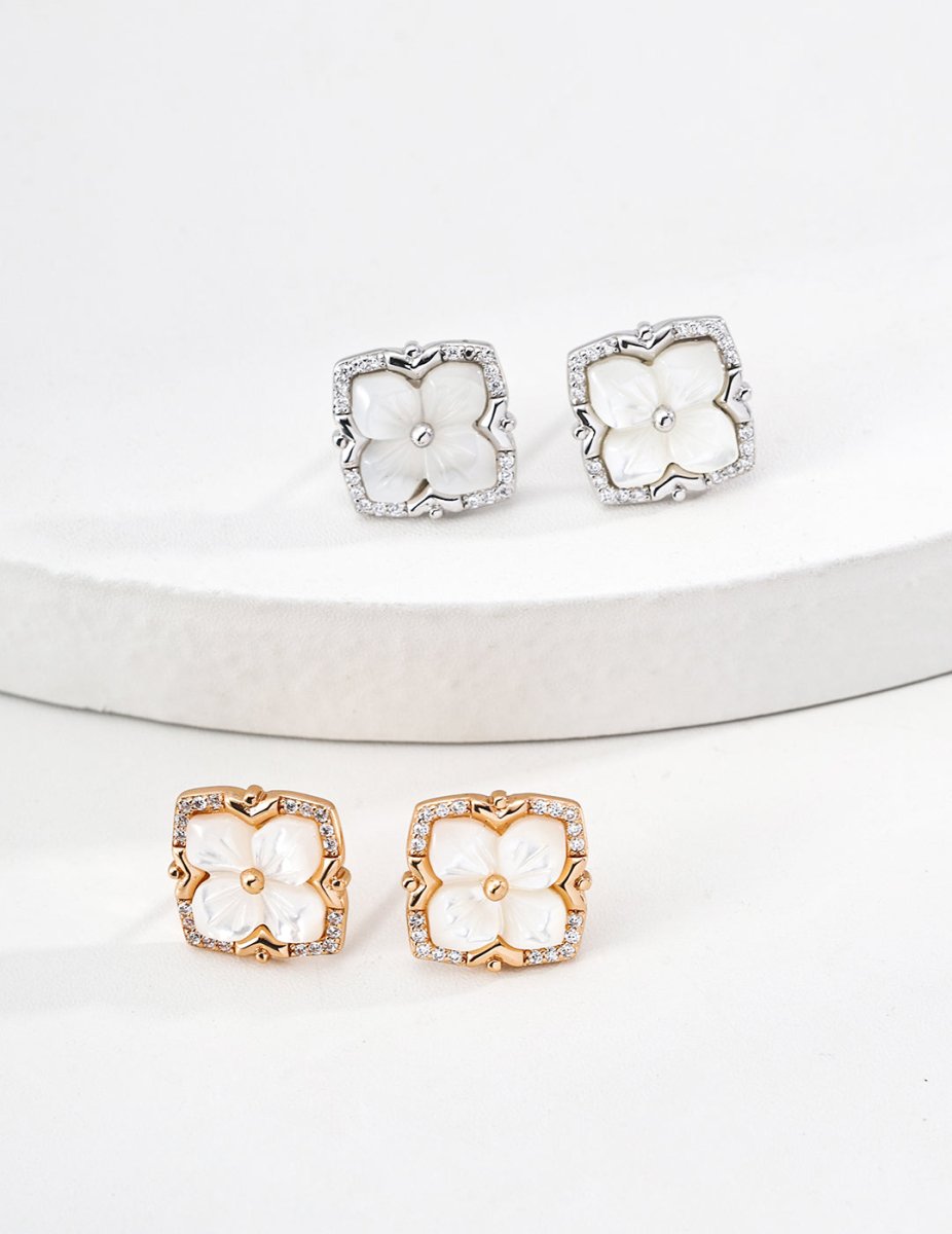 The court - style four - leaf clover series mother - of - pearl ring - Figgostyle
